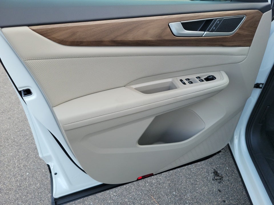 2026 Volkswagen Atlas SE