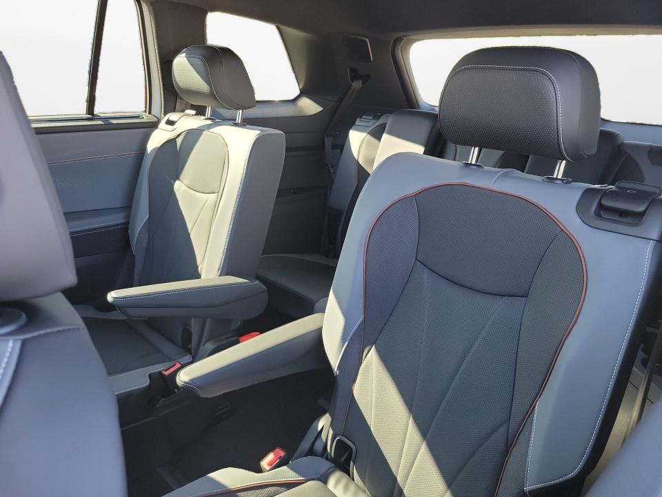 2027 Volkswagen Atlas SEL Premium R-Line