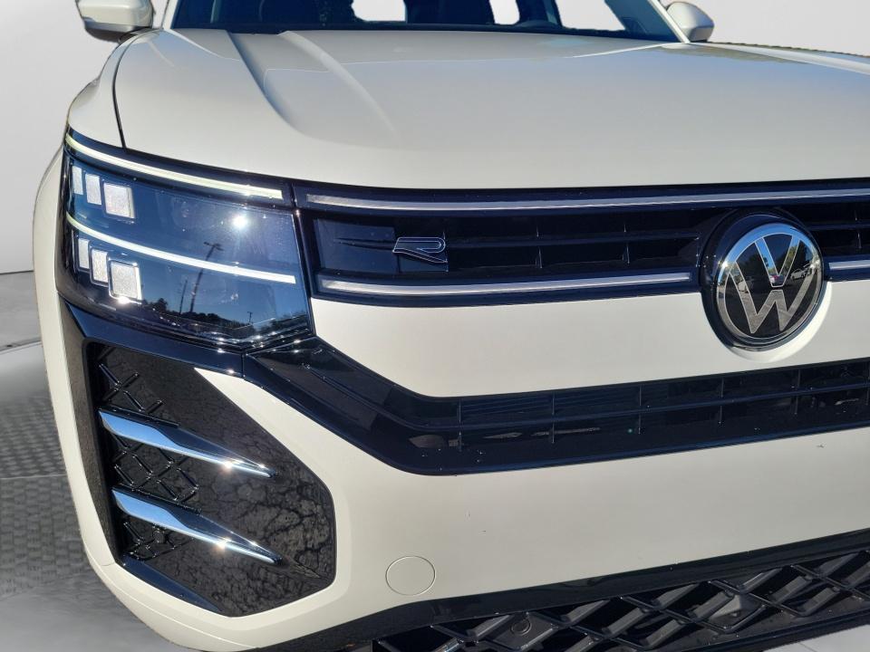 2027 Volkswagen Atlas SEL Premium R-Line