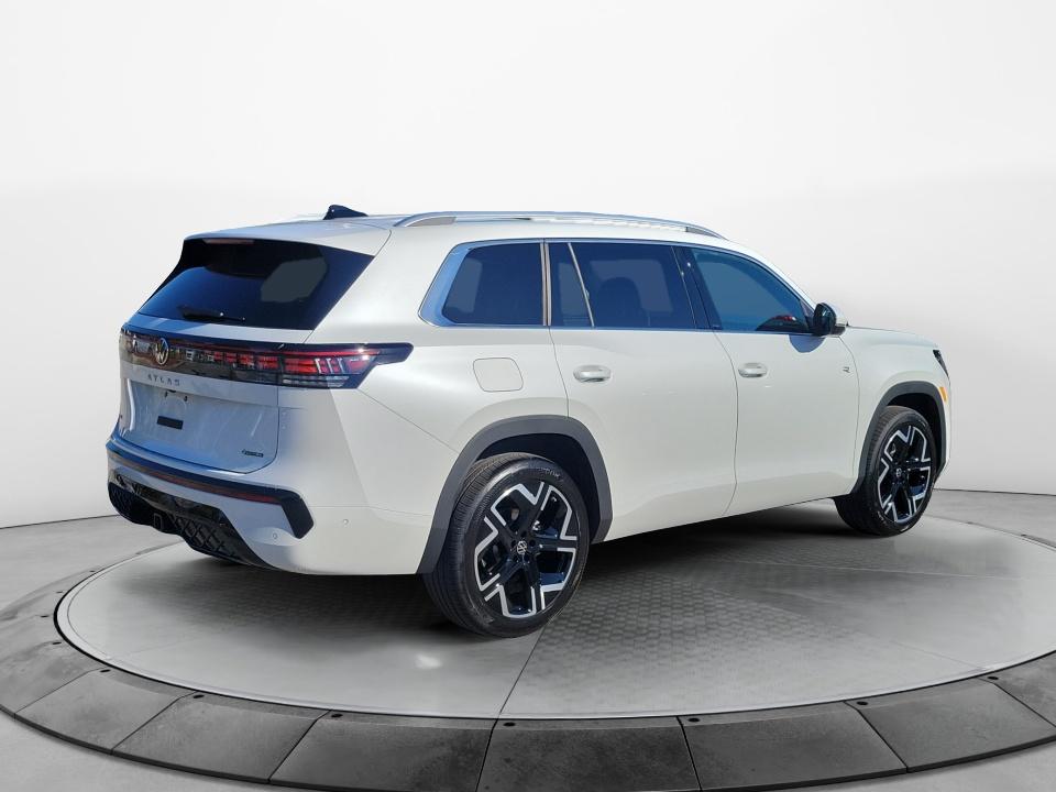 2027 Volkswagen Atlas SEL Premium R-Line
