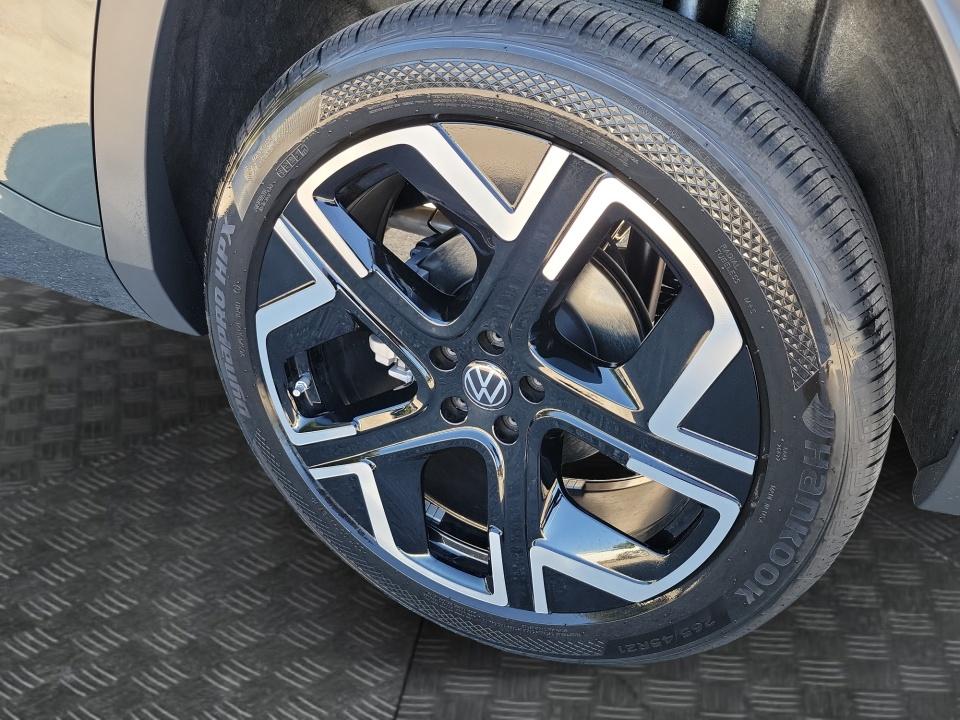 2027 Volkswagen Atlas SEL Premium R-Line