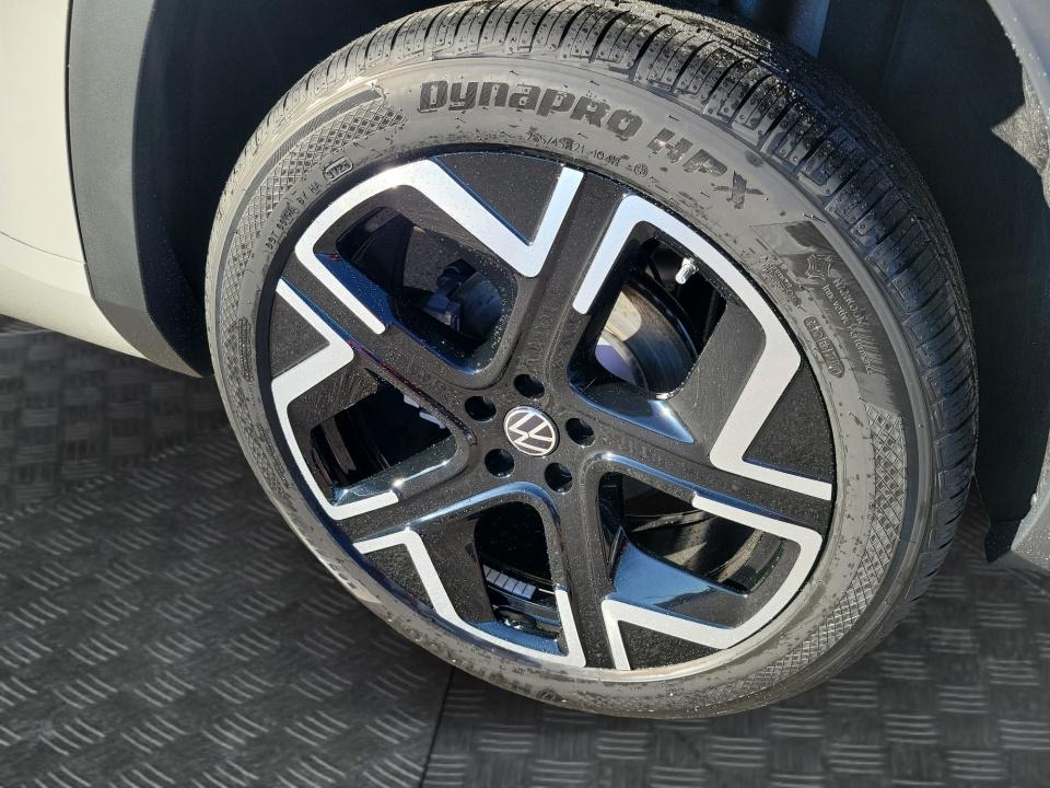 2027 Volkswagen Atlas SEL Premium R-Line