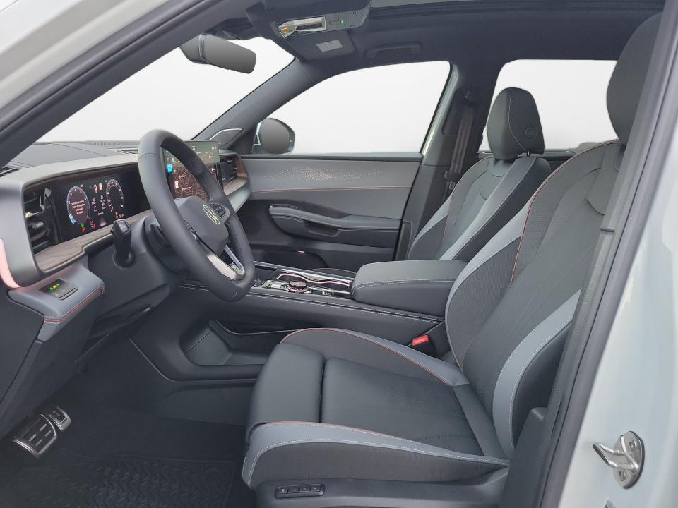 2027 Volkswagen Atlas SEL Premium R-Line