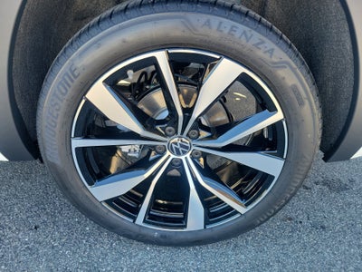 2026 Volkswagen Atlas SEL Premium R-Line