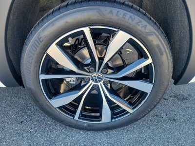 2026 Volkswagen Atlas SEL Premium R-Line