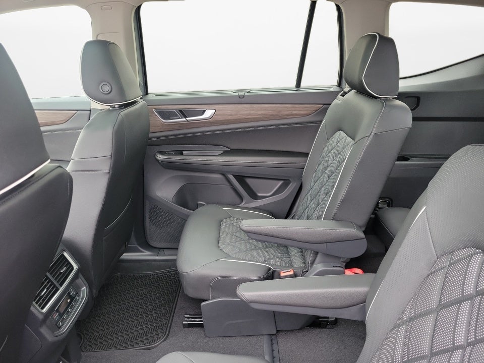 2026 Volkswagen Atlas SEL Premium R-Line