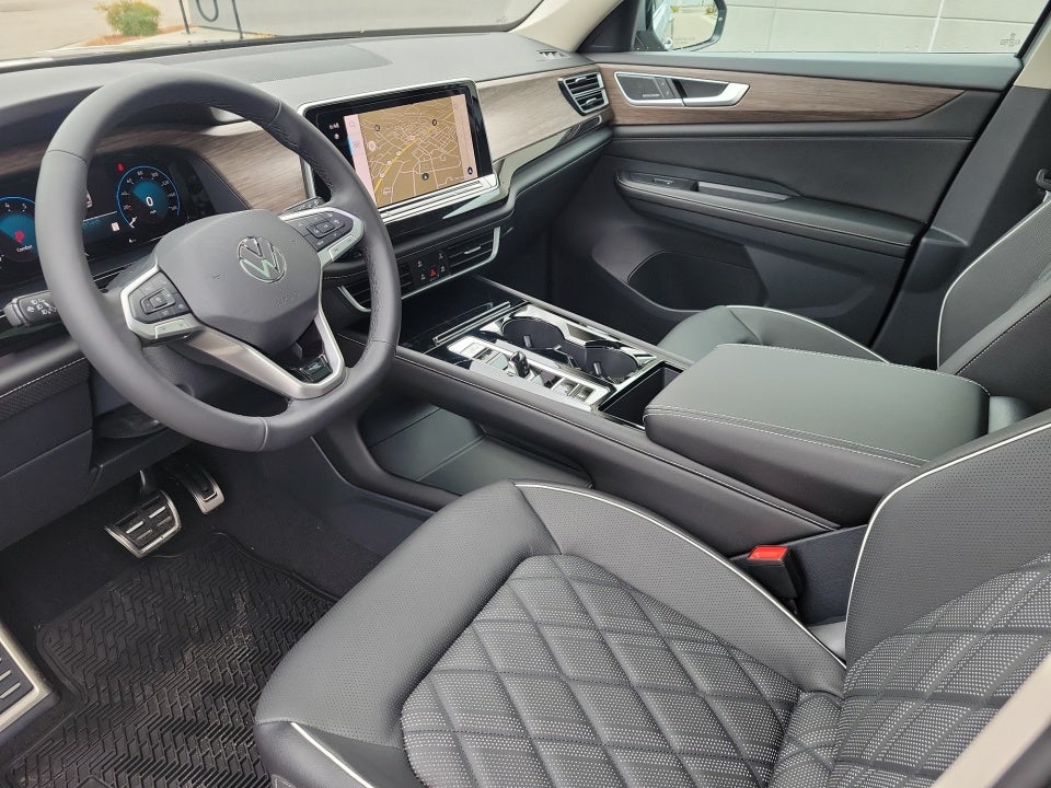 2026 Volkswagen Atlas SEL Premium R-Line