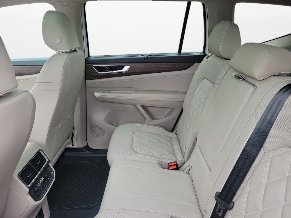 2026 Volkswagen Atlas SEL Premium R-Line