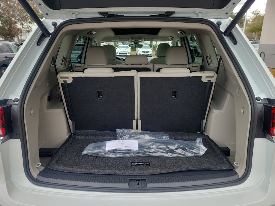 2026 Volkswagen Atlas SEL Premium R-Line