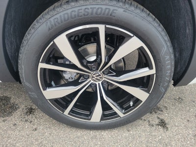 2026 Volkswagen Atlas SEL Premium R-Line