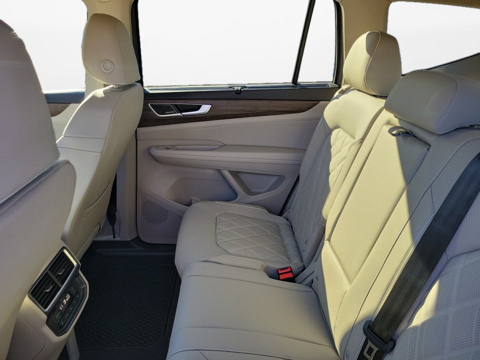 2026 Volkswagen Atlas SEL Premium R-Line