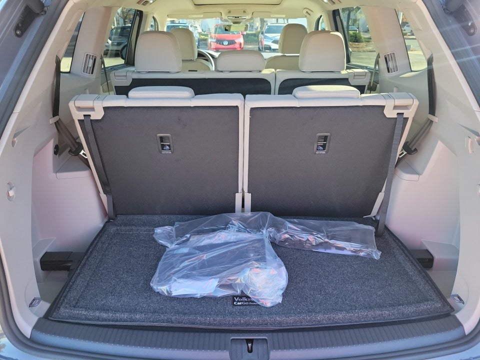 2026 Volkswagen Atlas SEL Premium R-Line