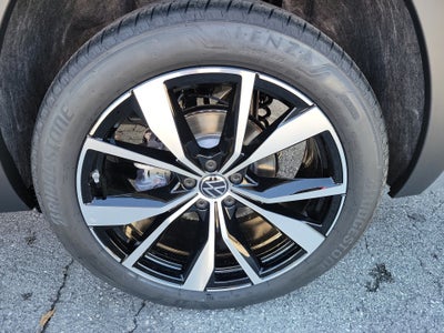 2026 Volkswagen Atlas SEL Premium R-Line