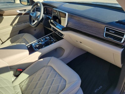 2026 Volkswagen Atlas SEL Premium R-Line