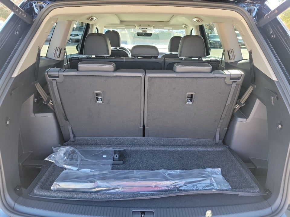 2026 Volkswagen Atlas SEL Premium R-Line