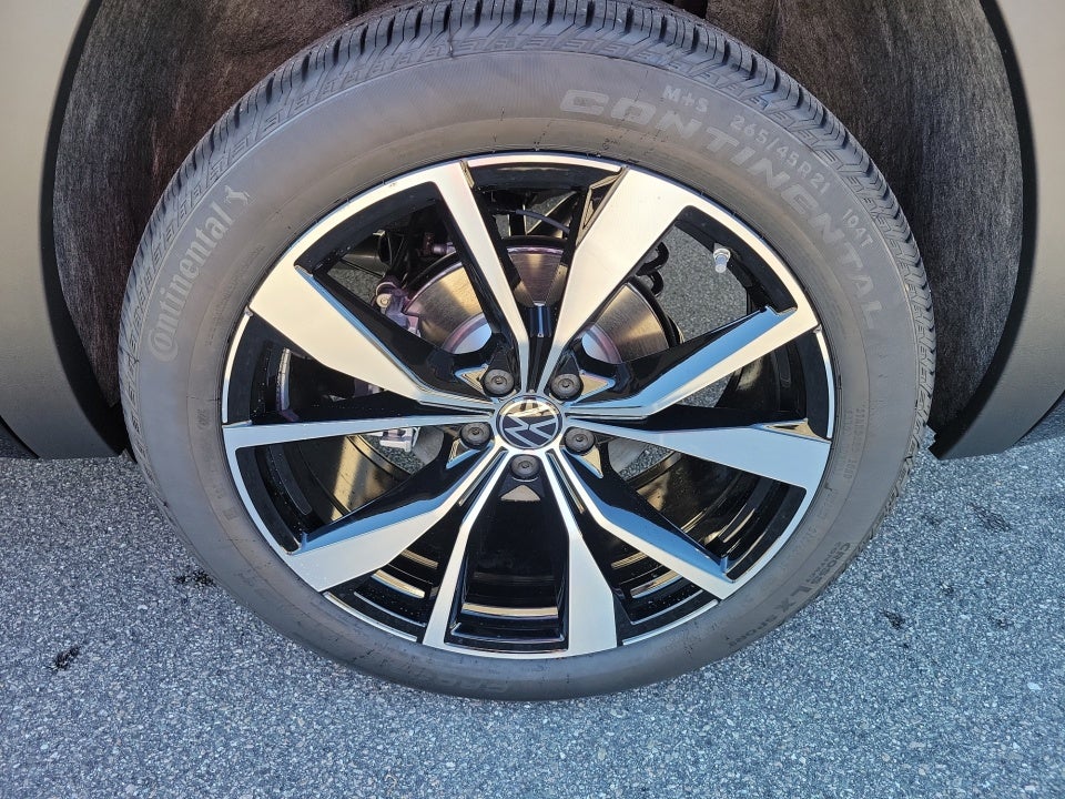 2026 Volkswagen Atlas SEL Premium R-Line