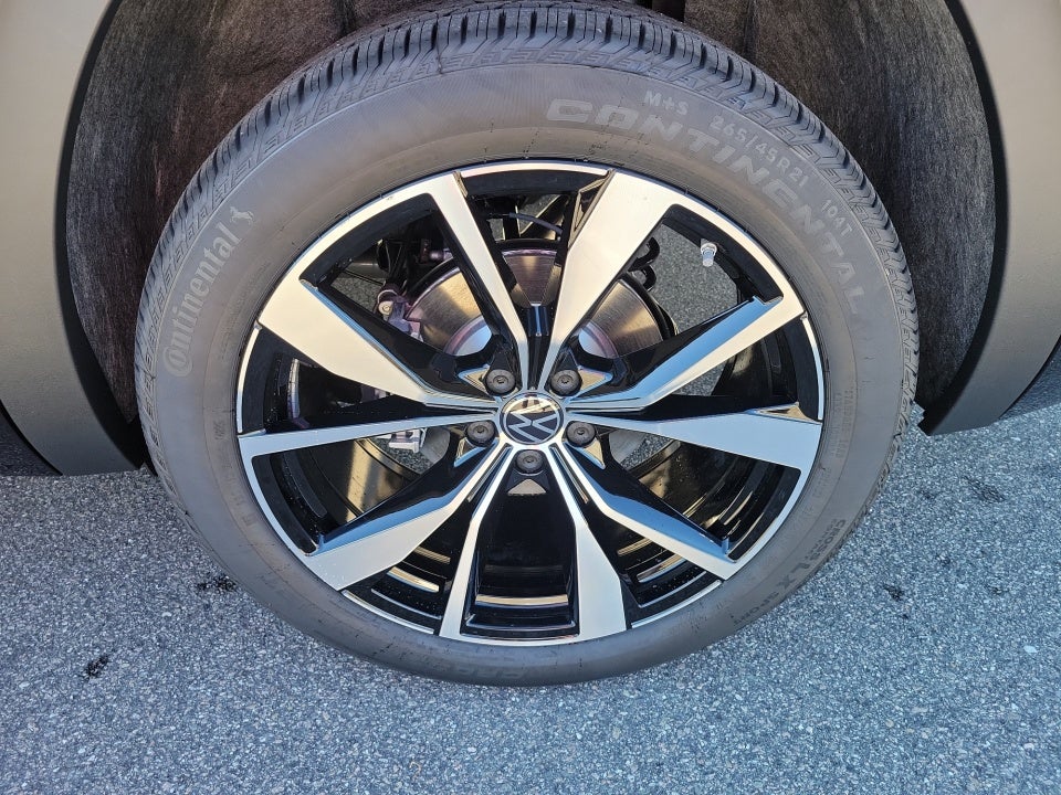 2026 Volkswagen Atlas SEL Premium R-Line