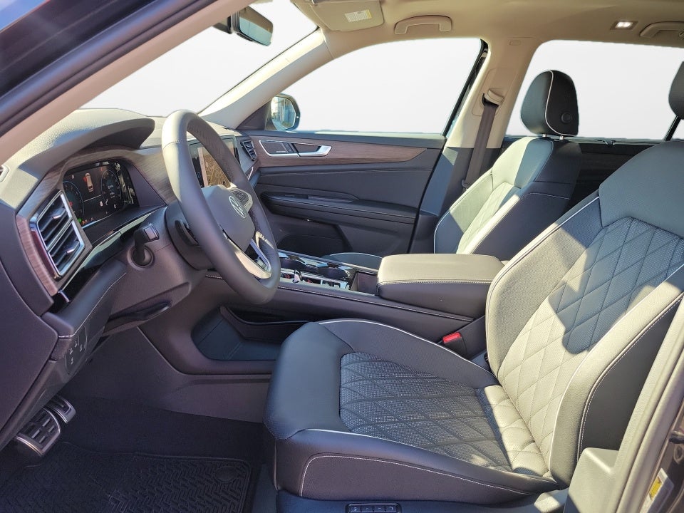 2026 Volkswagen Atlas SEL Premium R-Line