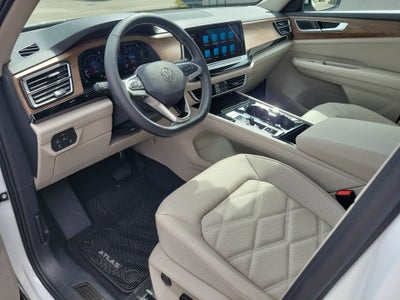 2026 Volkswagen Atlas SE with Technology