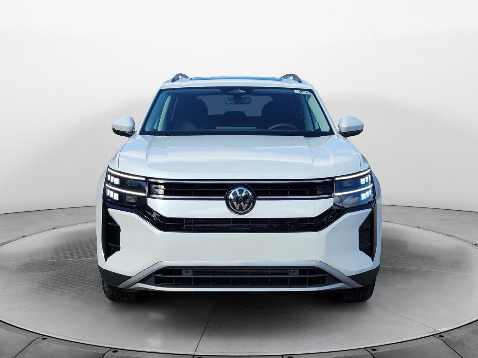 2027 Volkswagen Atlas SE w/Technology