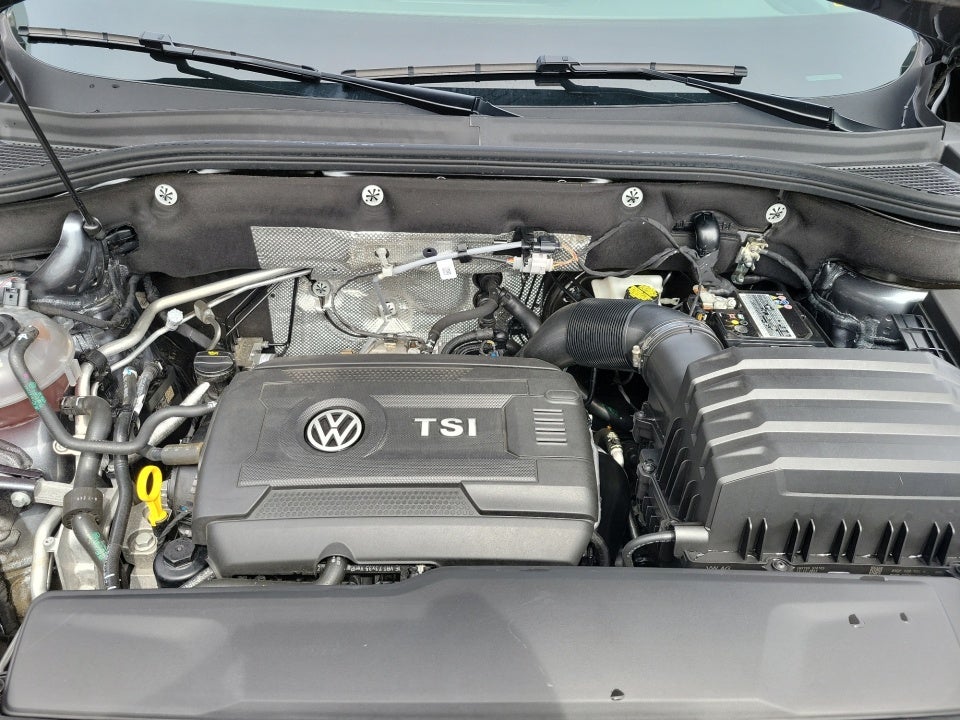 2023 Volkswagen Atlas 2.0T SE w/Technology