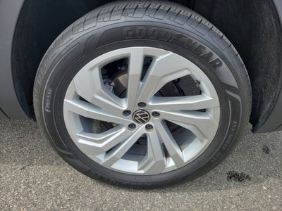 2023 Volkswagen Atlas 2.0T SE w/Technology