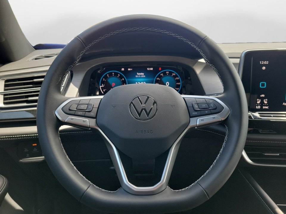 2026 Volkswagen Atlas Cross Sport SE with Technology