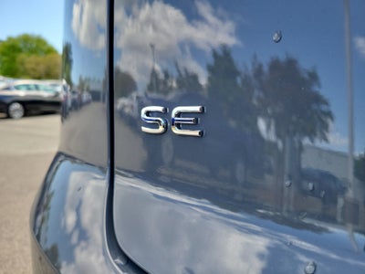 2026 Volkswagen Atlas Cross Sport SE with Technology