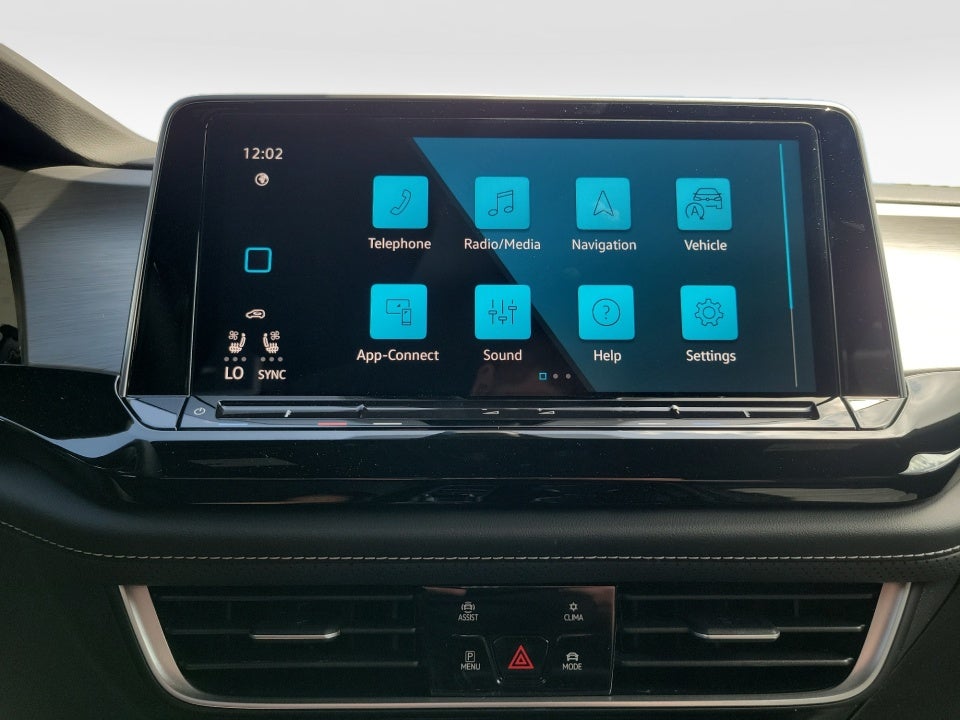 2026 Volkswagen Atlas Cross Sport SE with Technology