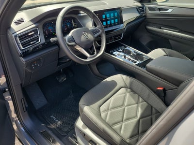 2026 Volkswagen Atlas Cross Sport SE with Technology