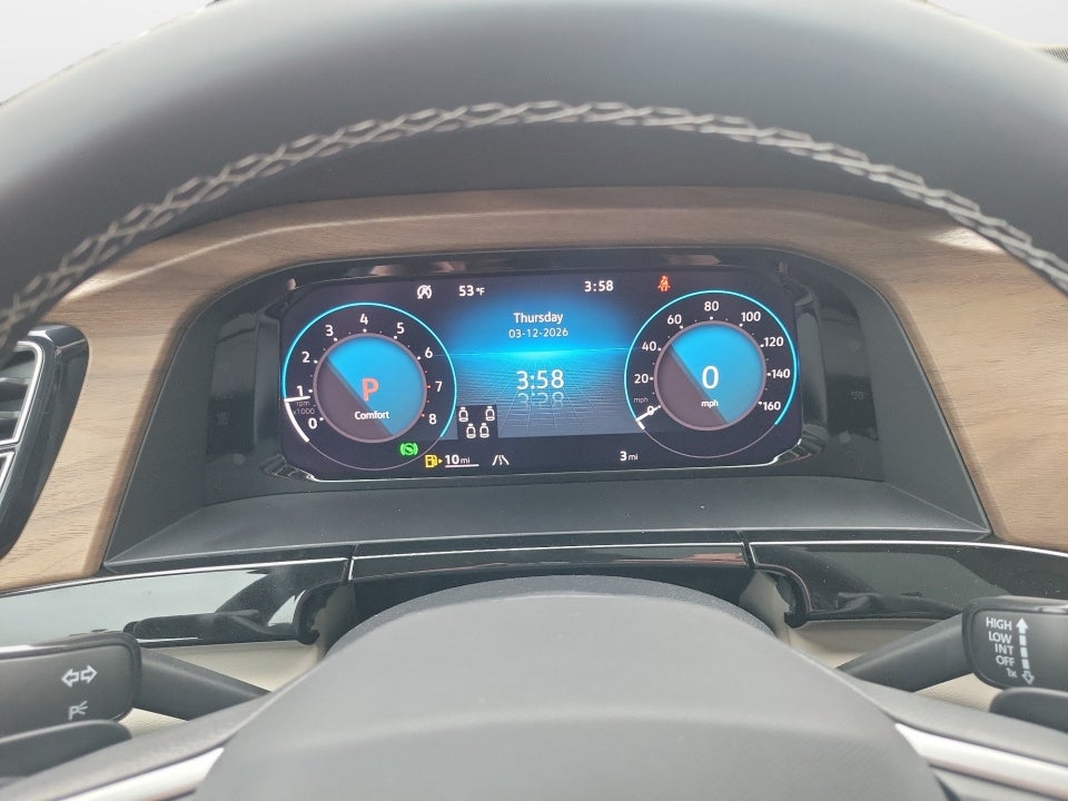 2026 Volkswagen Atlas SE with Technology