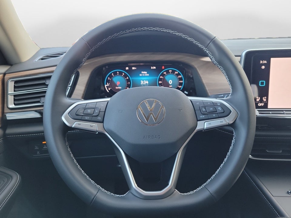 2026 Volkswagen Atlas SE