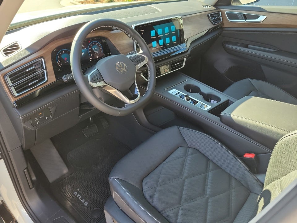 2026 Volkswagen Atlas SE