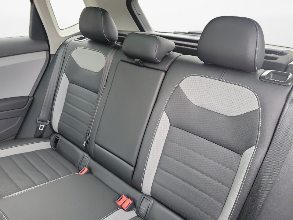 2023 Volkswagen Taos 1.5T SEL