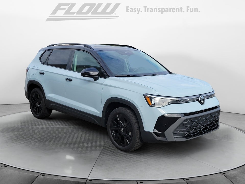 2026 Volkswagen Taos SE Black