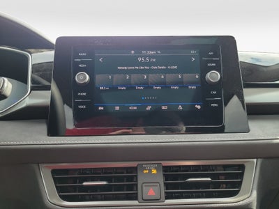 2026 Volkswagen Taos SE Black