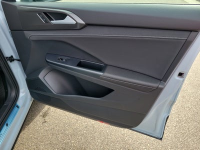 2026 Volkswagen Taos SE Black