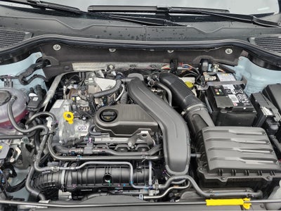 2026 Volkswagen Taos SE Black