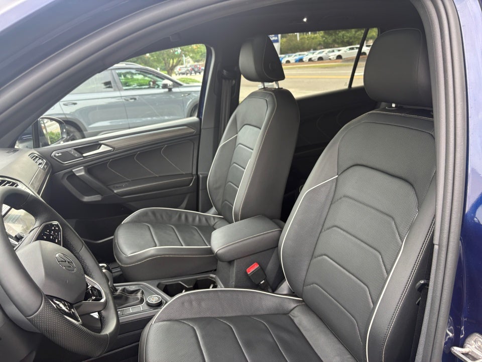 2022 Volkswagen Tiguan SEL R-Line