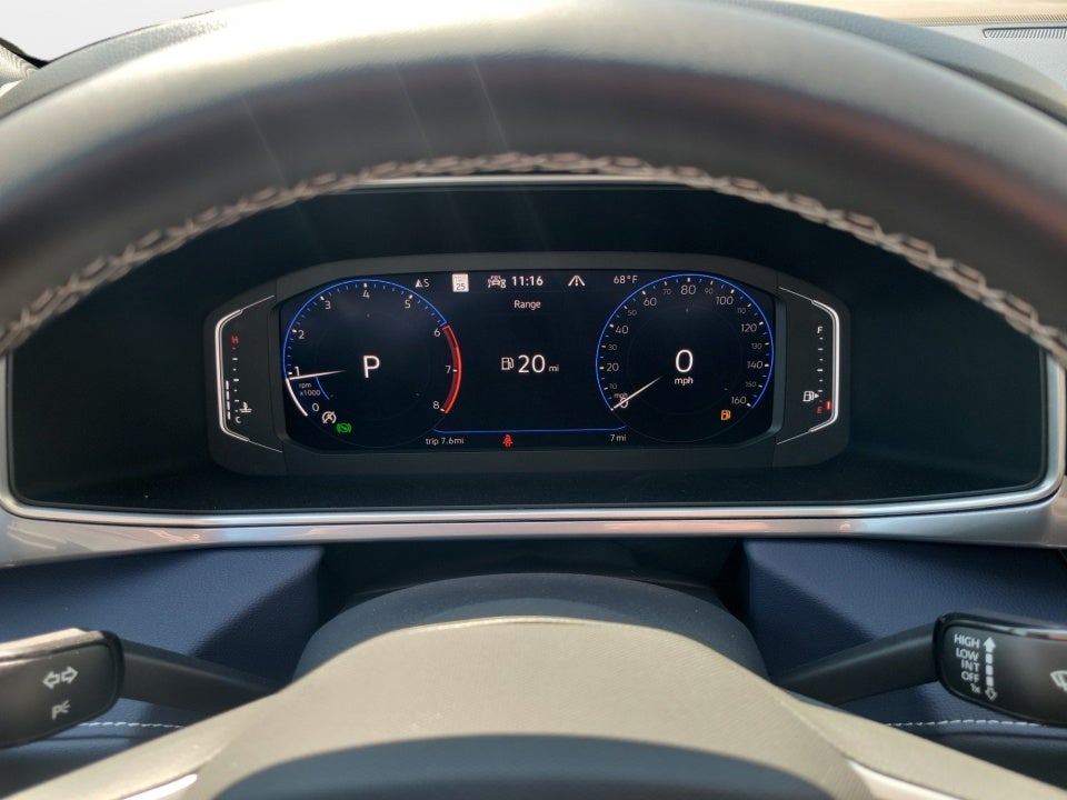 2026 Volkswagen Taos SEL