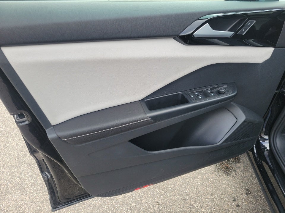 2026 Volkswagen Taos S