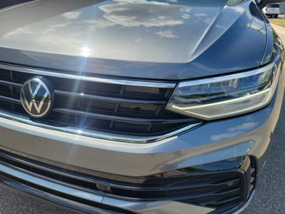 2024 Volkswagen Tiguan SE R-Line Black