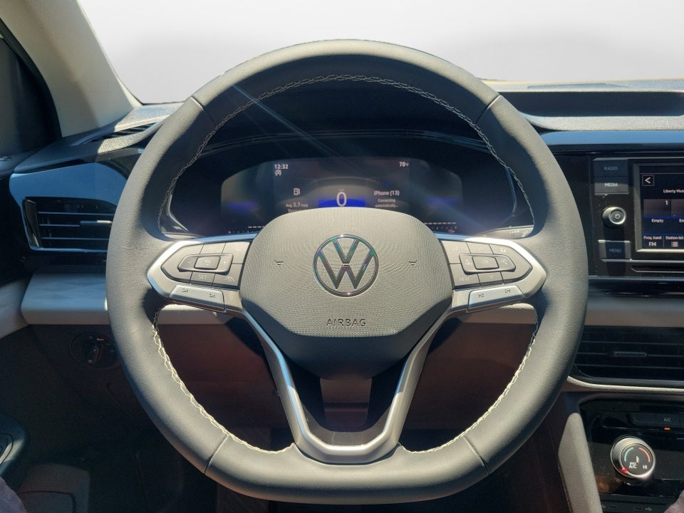 2023 Volkswagen Taos 1.5T S