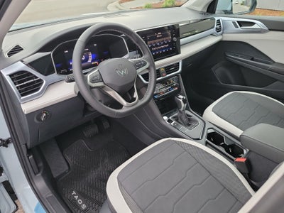 2026 Volkswagen Taos SE