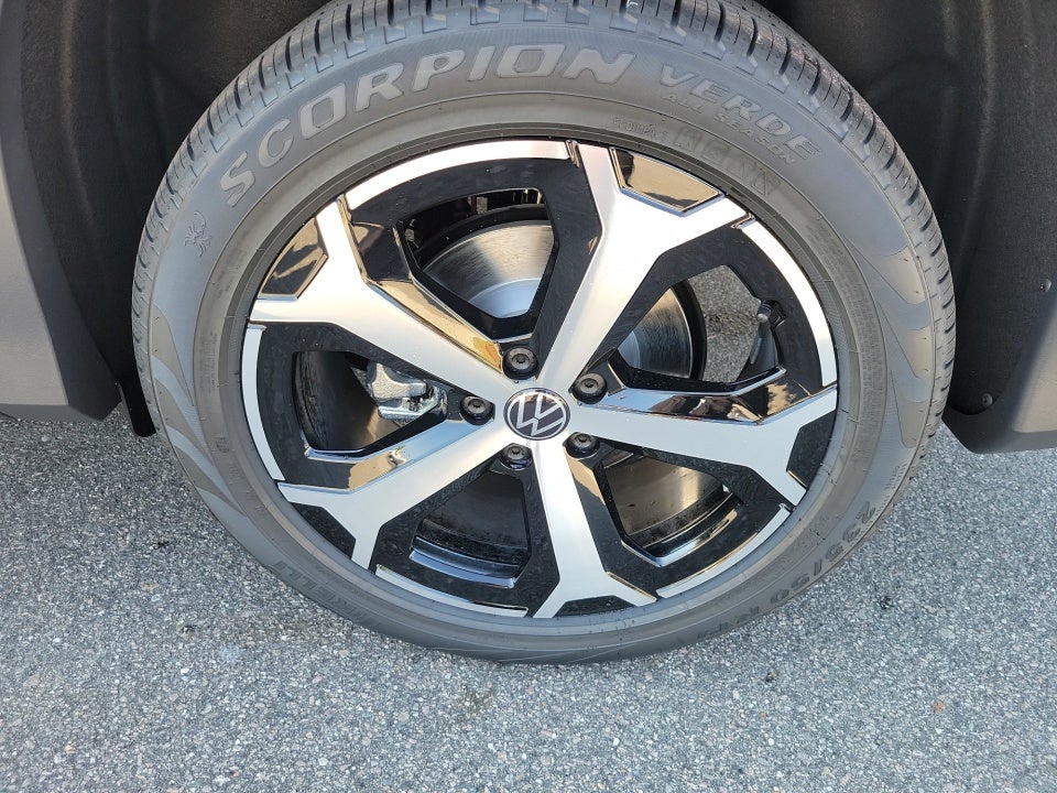 2026 Volkswagen Tiguan SE