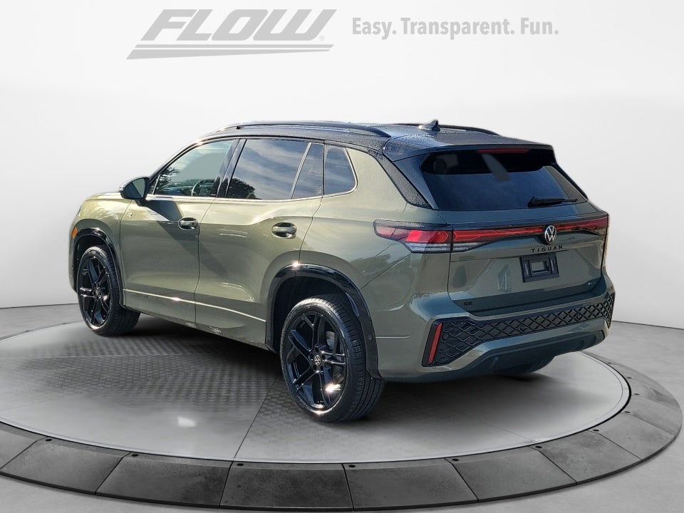 2026 Volkswagen Tiguan SE R-Line Black