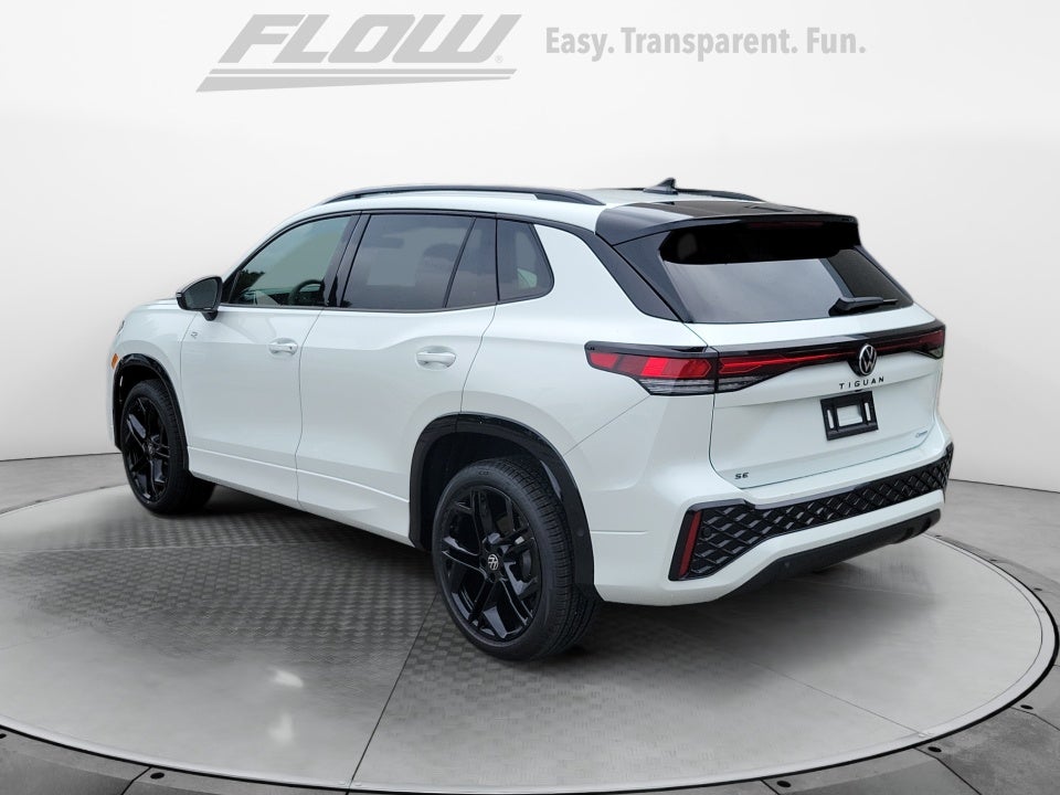 2026 Volkswagen Tiguan SE R-Line Black