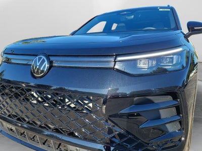 2027 Volkswagen Tiguan SE R-Line Black