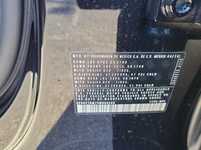2027 Volkswagen Tiguan SE R-Line Black