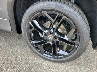 2026 Volkswagen Tiguan SE R-Line Black
